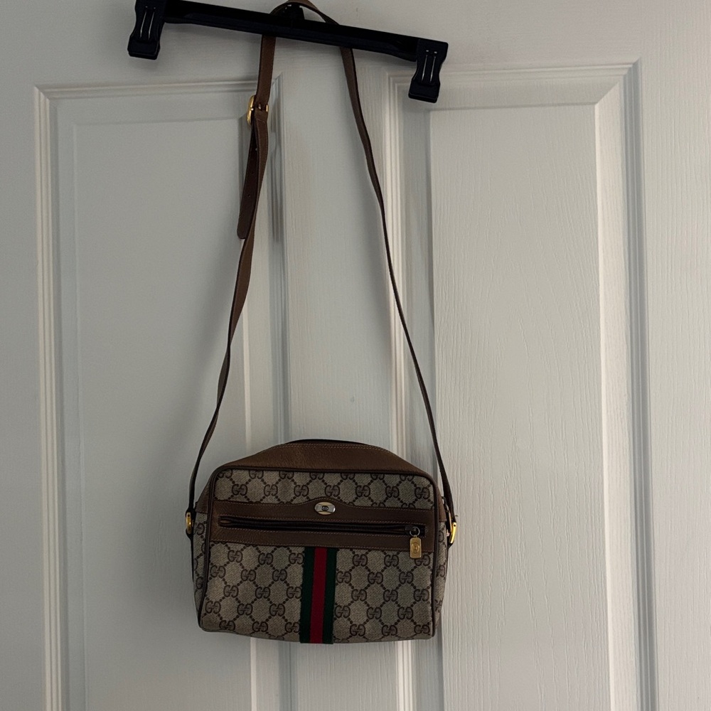 Vintage Gucci GG Supreme Web Sherry Line Shoulder Bag